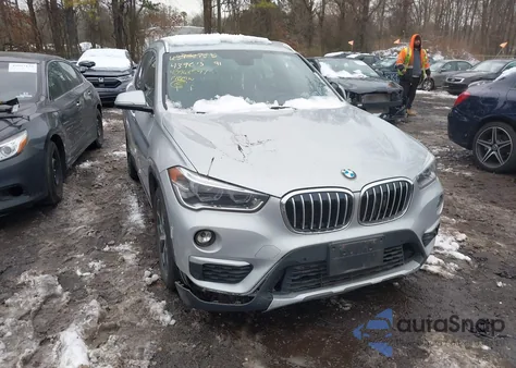 2017 BMW X1 xDrive28I z USA, uszkodzony, nr VIN WBXHT3C34H5F78950